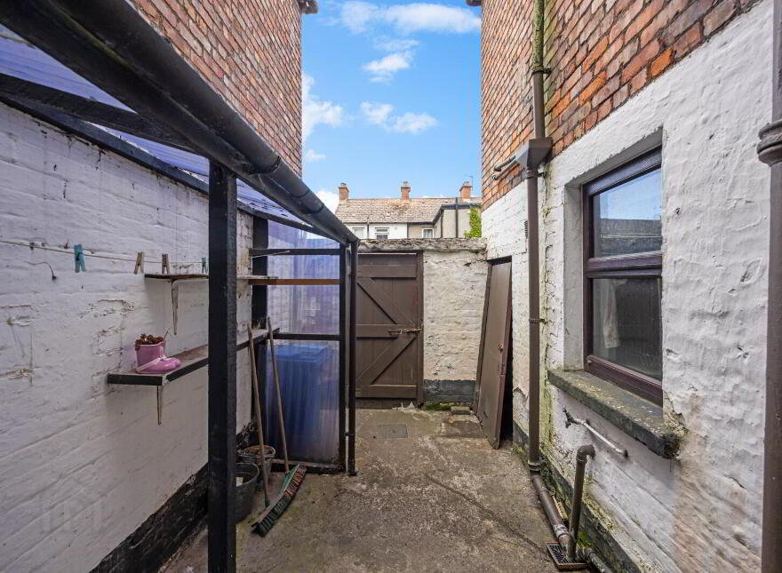 76 Downshire Road, Holywood, BT18 9LY