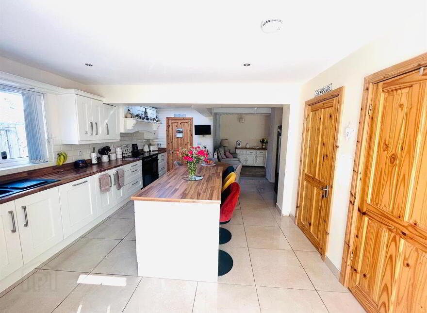 11 Ness Gardens, Waterside, Derry / Londonderry, BT47 2HH