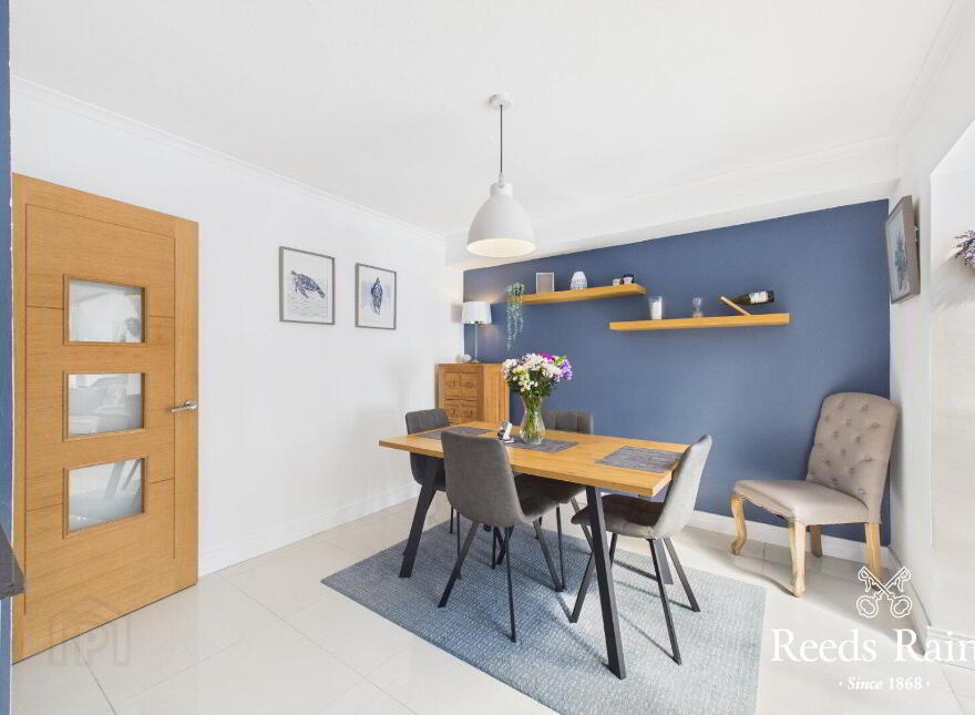 16 Bloomfield Park, Belfast, BT5 5JW