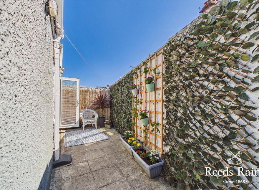 16 Bloomfield Park, Belfast, BT5 5JW