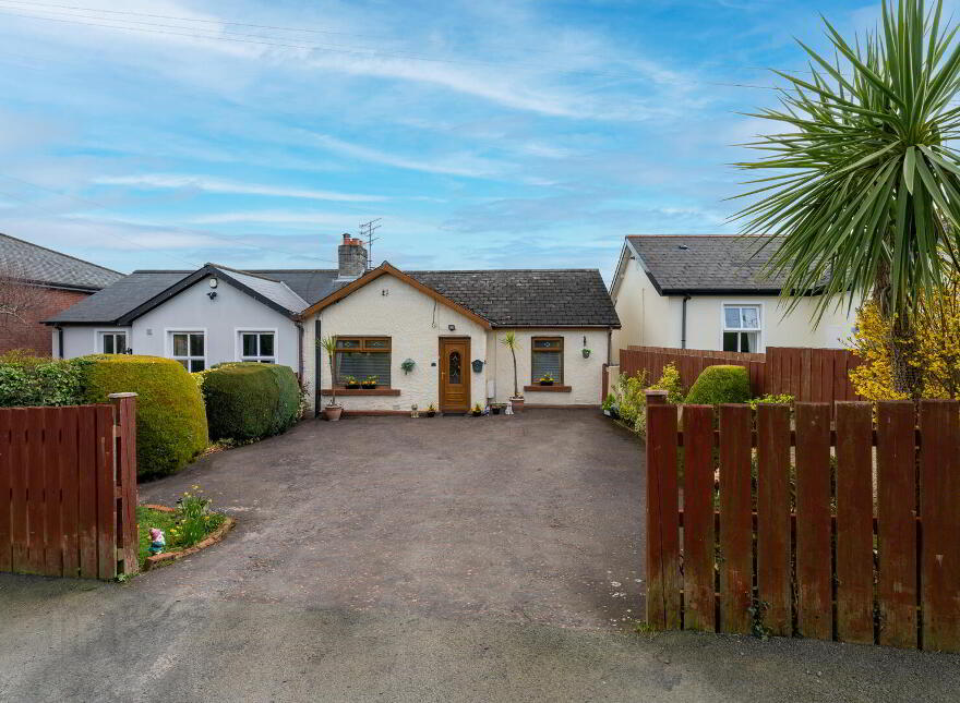 10 Station Drive, Bangor, BT19 1ET