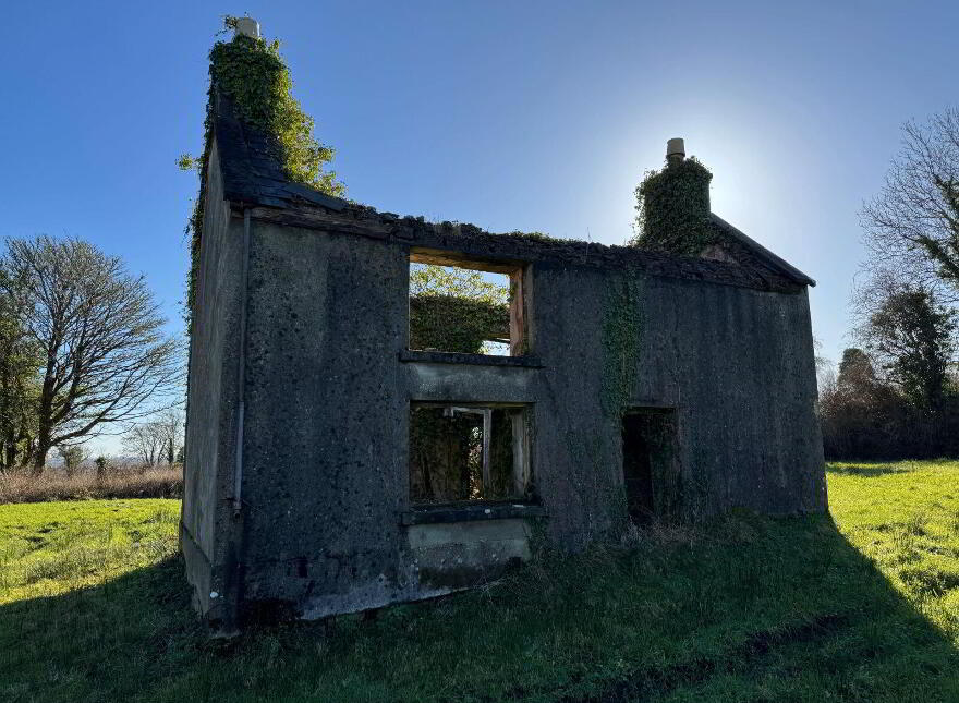 C.3.07 Acres With Derelict House, Tooromin, Bohola