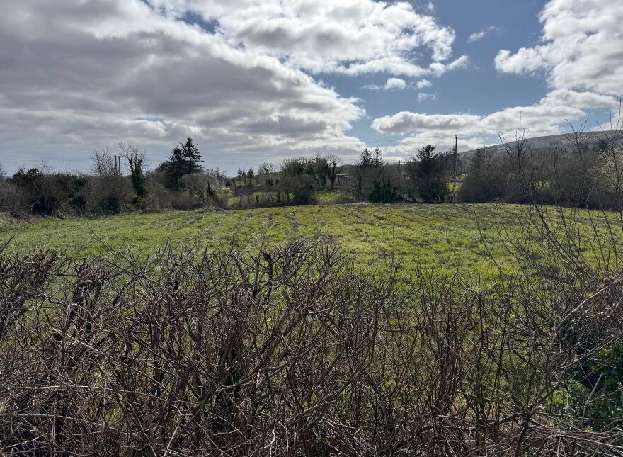 C.3.07 Acres With Derelict House, Tooromin, Bohola