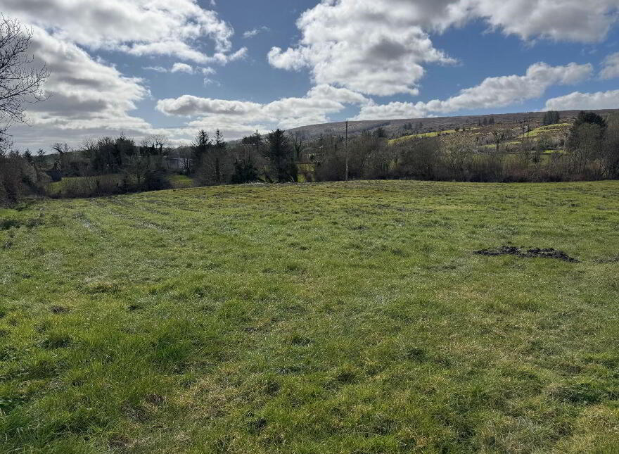 C.3.07 Acres With Derelict House, Tooromin, Bohola