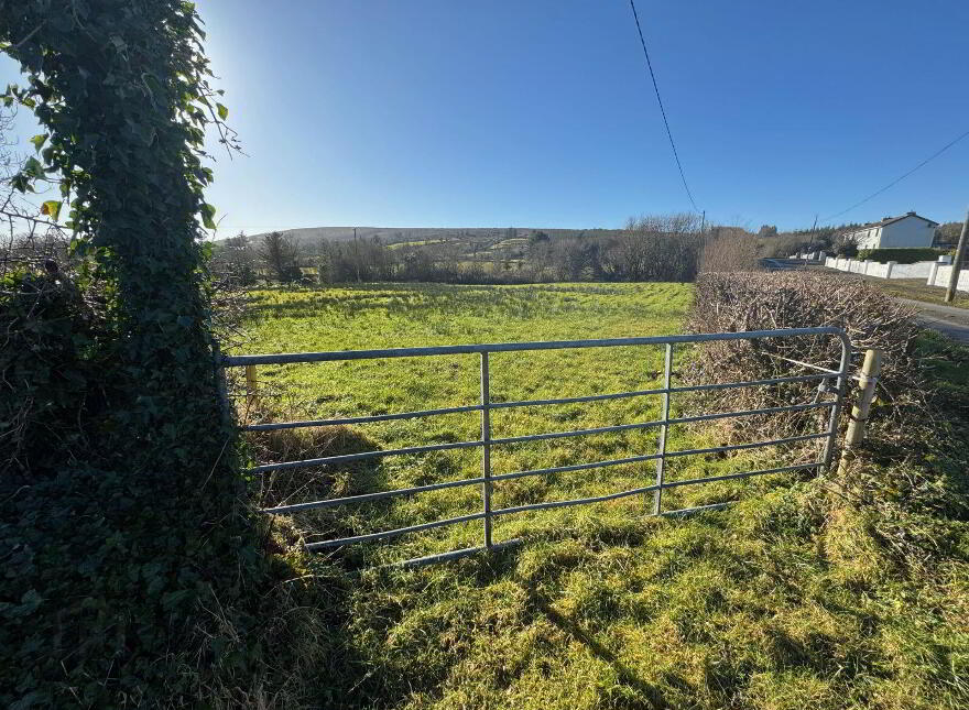 C.3.07 Acres With Derelict House, Tooromin, Bohola