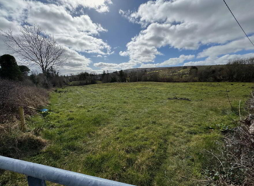 C.3.07 Acres With Derelict House, Tooromin, Bohola