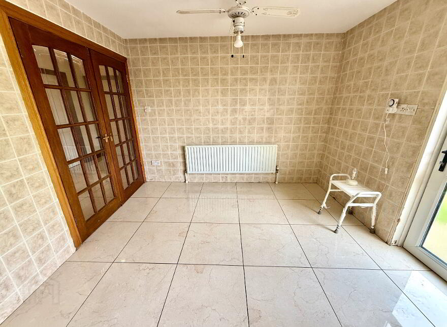 34 Lindenwood Park, Foylespring, Derry, BT48 0NX
