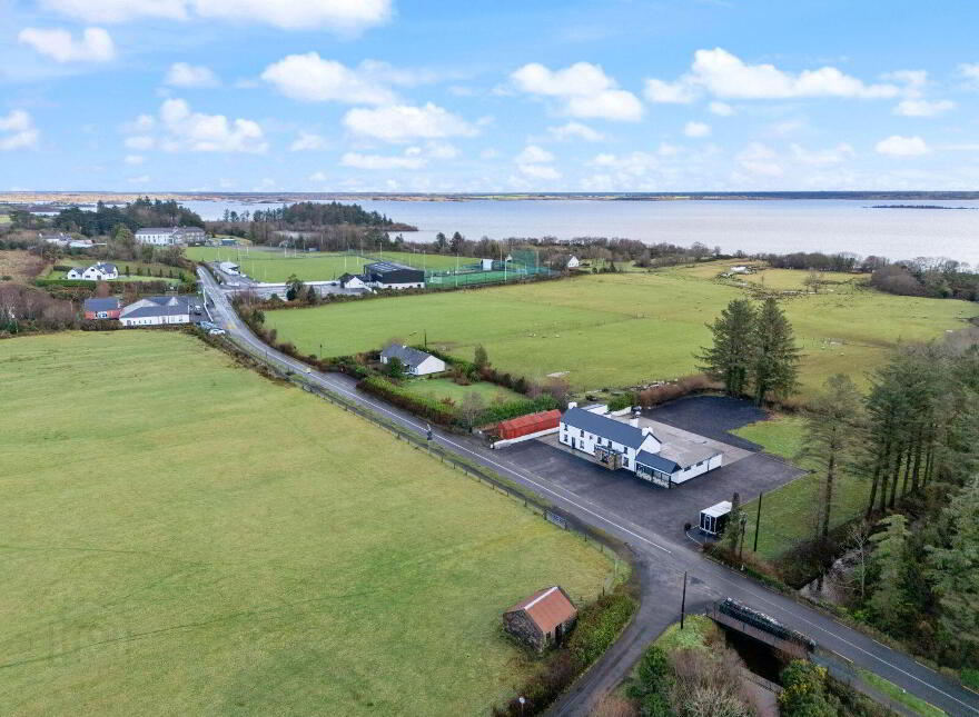 Lough Mask Inn, Tourmakeady, F12YX36