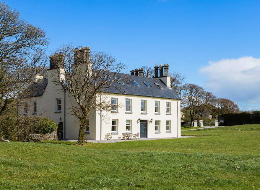 Drombeg House, Glandore, P81HX75