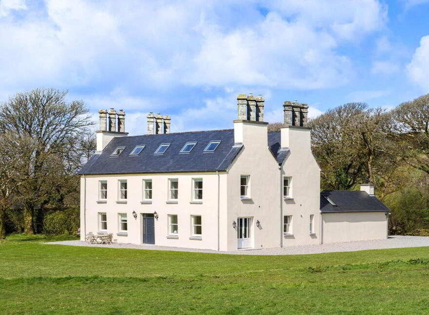 Drombeg House, Glandore, P81HX75