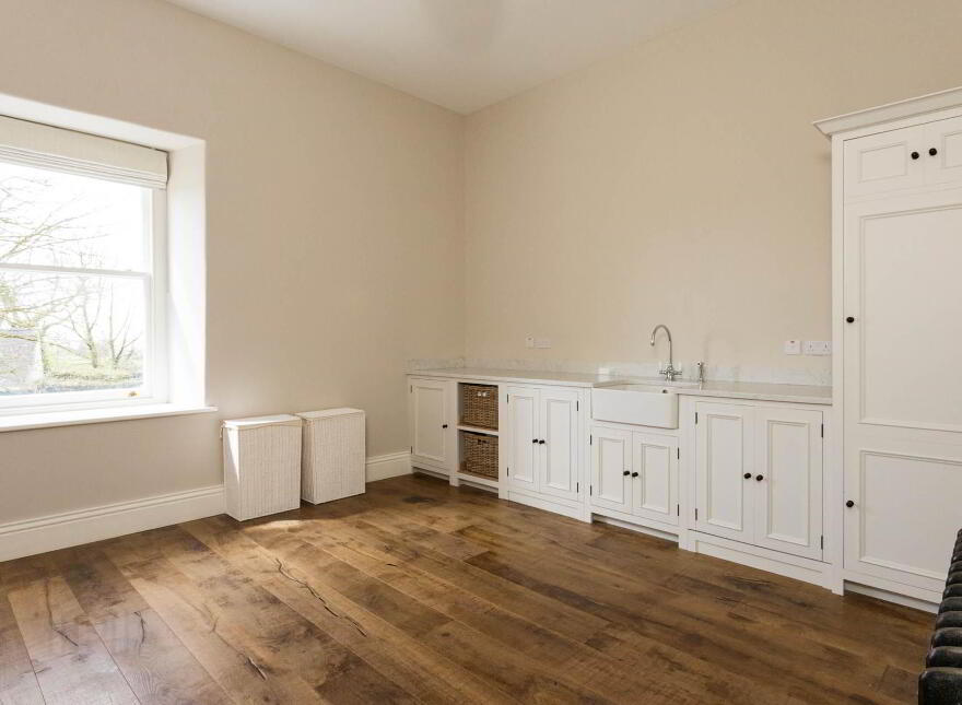 Drombeg House, Glandore, P81HX75