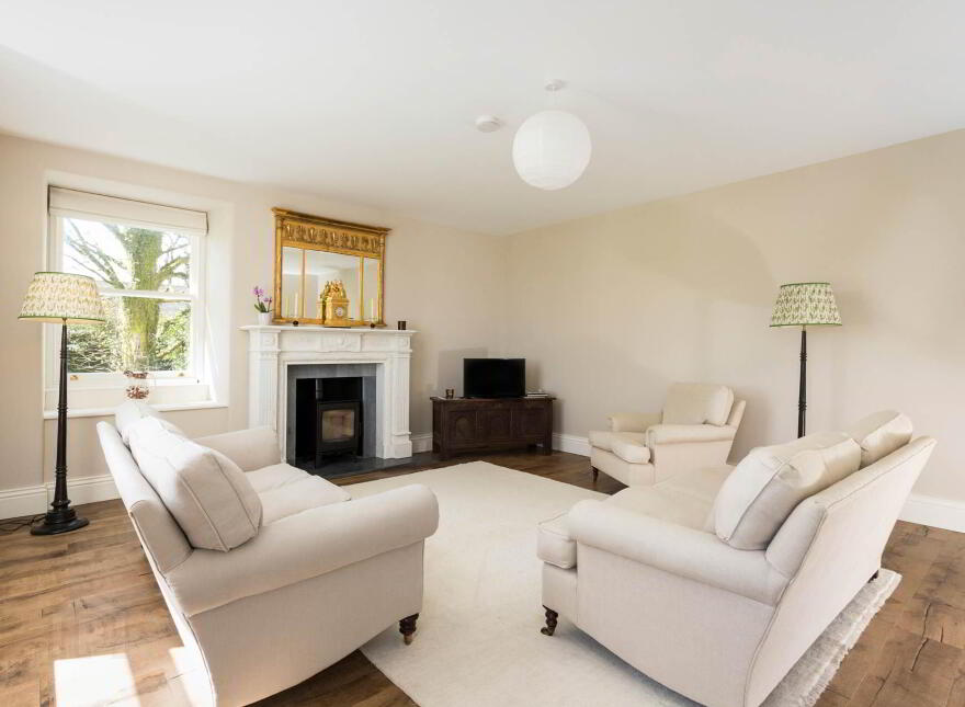 Drombeg House, Glandore, P81HX75