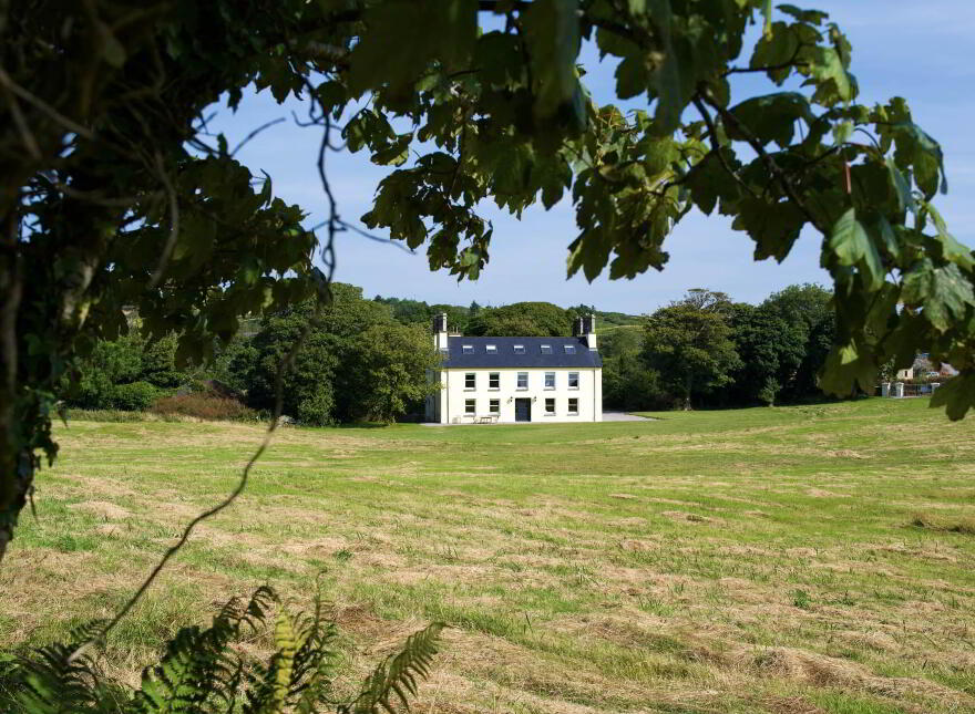 Drombeg House, Glandore, P81HX75