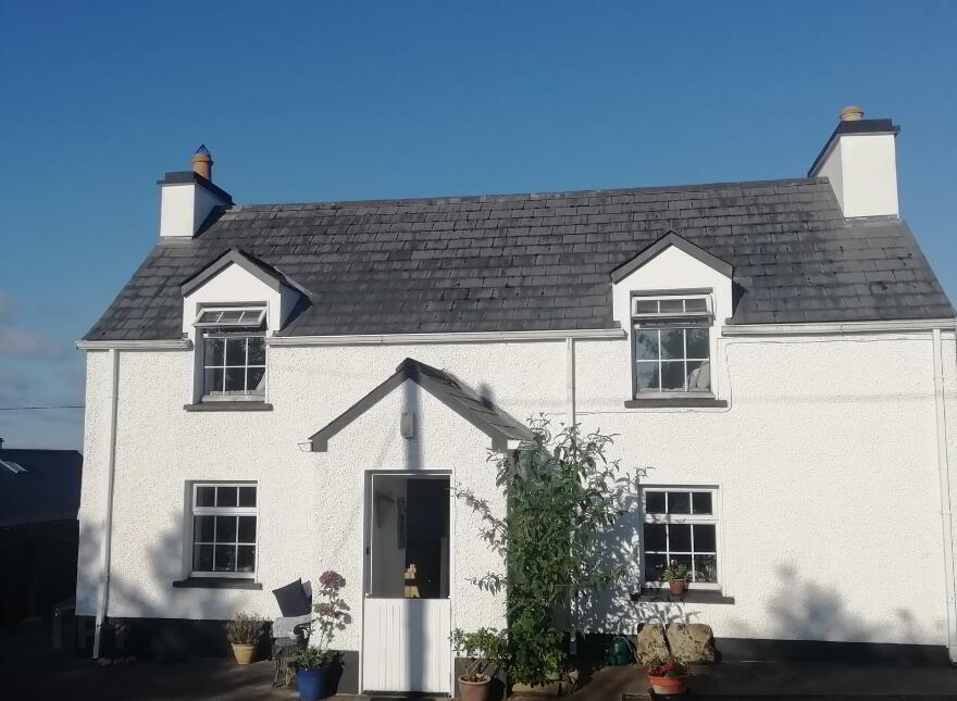 Salthill, Mountcharles, F94TK76