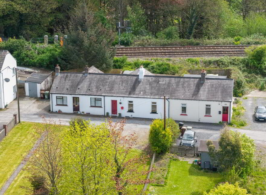 3 The Hill, Dunmurry, Belfast, BT17 9EY