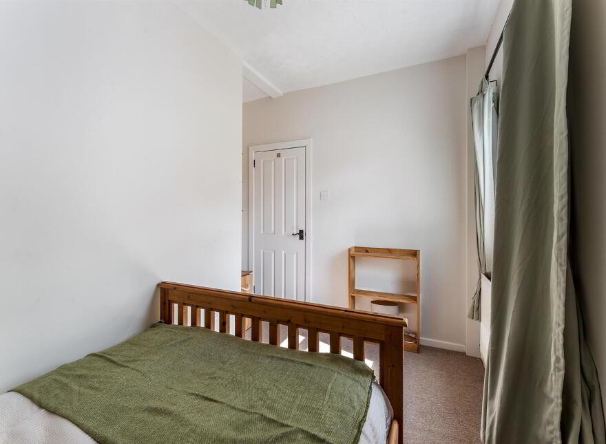 3 The Hill, Dunmurry, Belfast, BT17 9EY