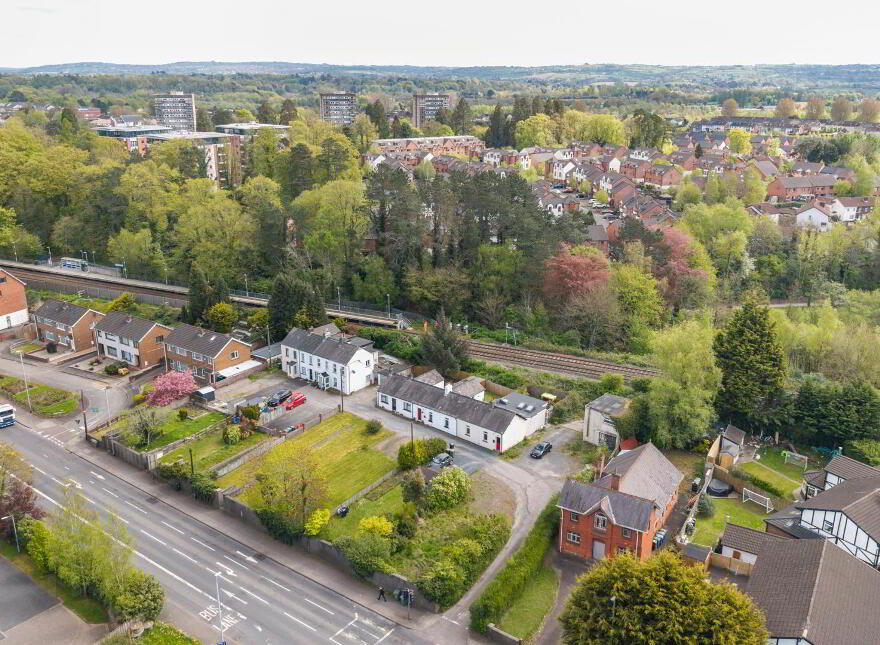 3 The Hill, Dunmurry, Belfast, BT17 9EY
