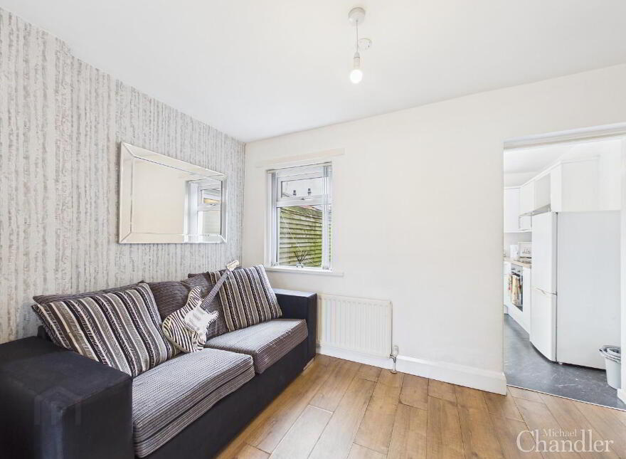 21 Parkgate Crescent, Belfast, BT4 1EU