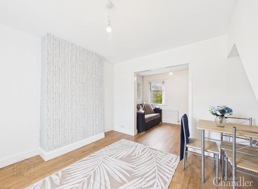 21 Parkgate Crescent, Belfast, BT4 1EU
