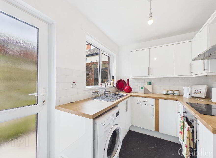 21 Parkgate Crescent, Belfast, BT4 1EU