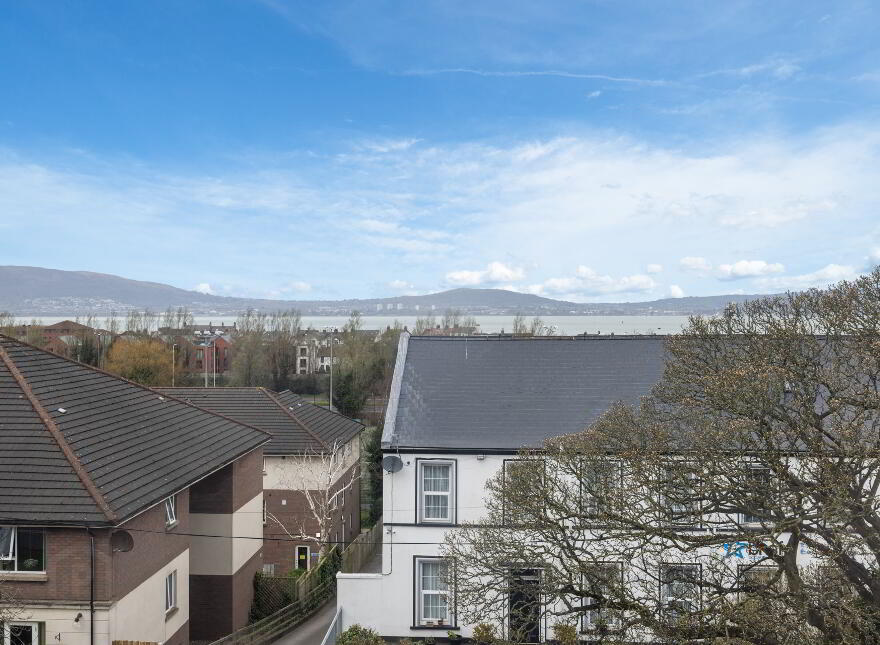 142 High St, Holywood, BT18 9HS