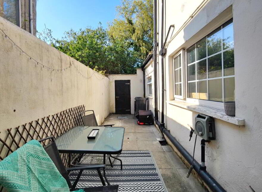 36 Ballygomartin Road, Belfast, BT13 3LD