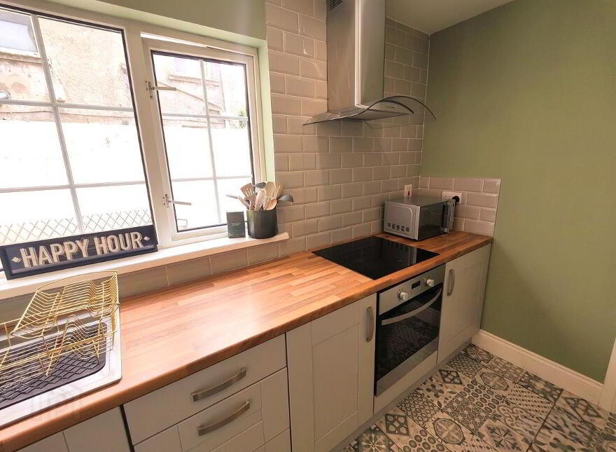 36 Ballygomartin Road, Belfast, BT13 3LD