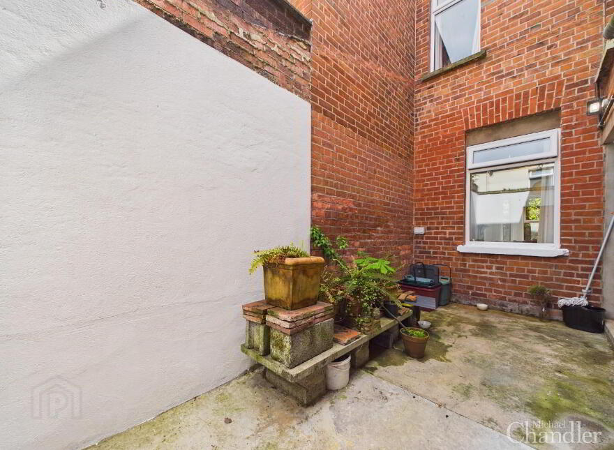 69 Delhi Street, Belfast, BT7 3AL