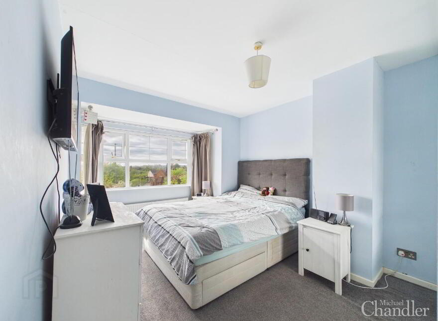2 Ballylenaghan Park, Castlereagh, Belfast, BT8 6WS