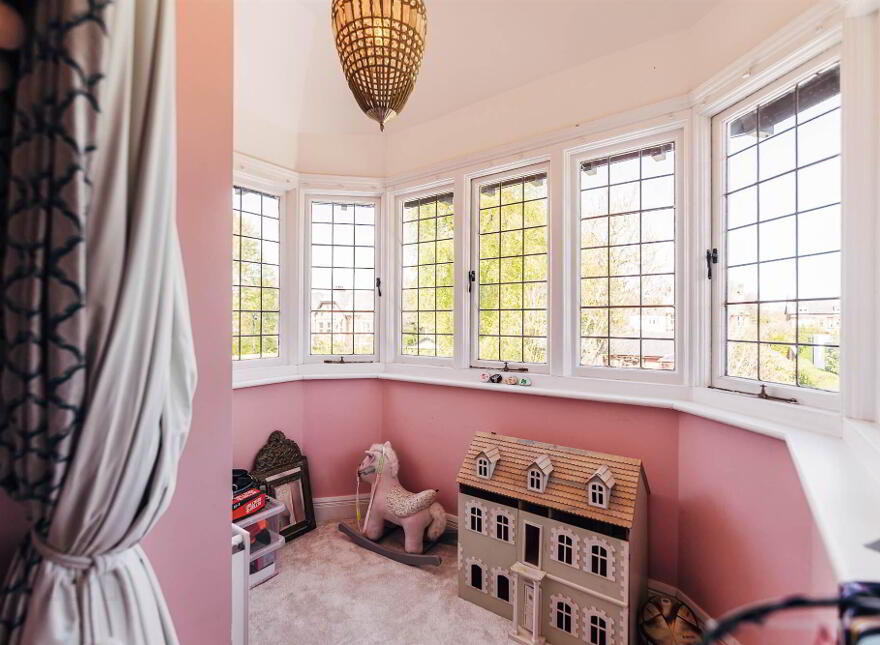 Firneside', 19 Deramore Park, Malone Road, Belfast, BT9 5JW