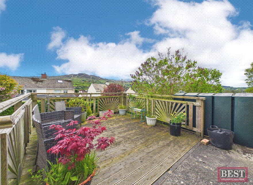 32 St. Malachys Park, Camlough, Newry, BT35 7LG
