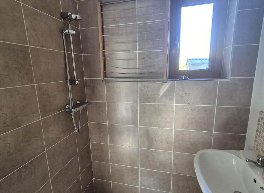 36 Whitethorn Grove, Letterkenny, F92DW92