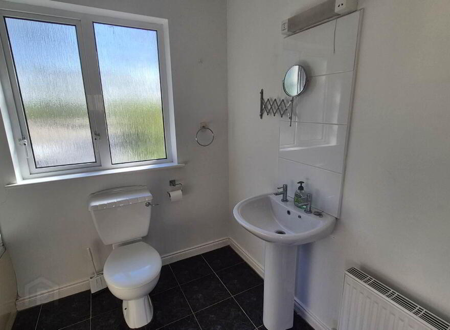 36 Whitethorn Grove, Letterkenny, F92DW92