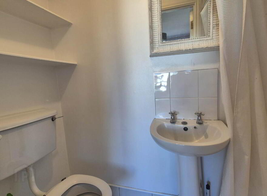 36 Whitethorn Grove, Letterkenny, F92DW92