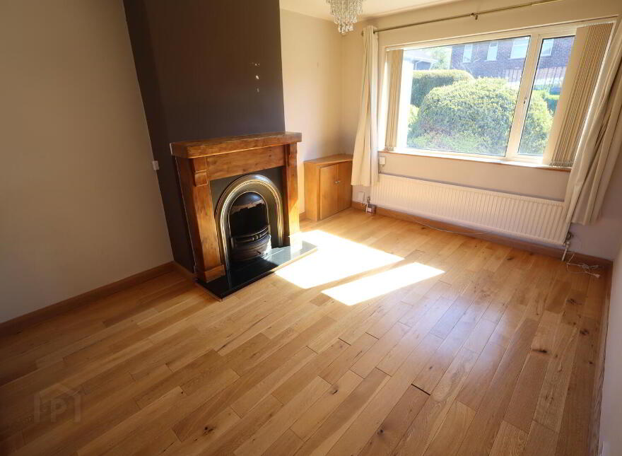 6 Liscoole Park, Newtownabbey, BT36 6EL