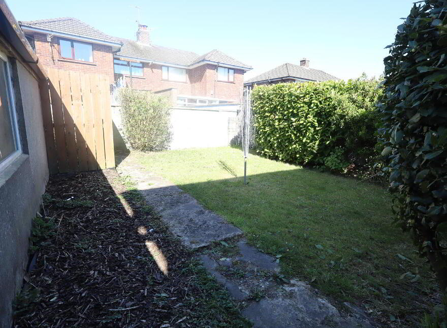 6 Liscoole Park, Newtownabbey, BT36 6EL