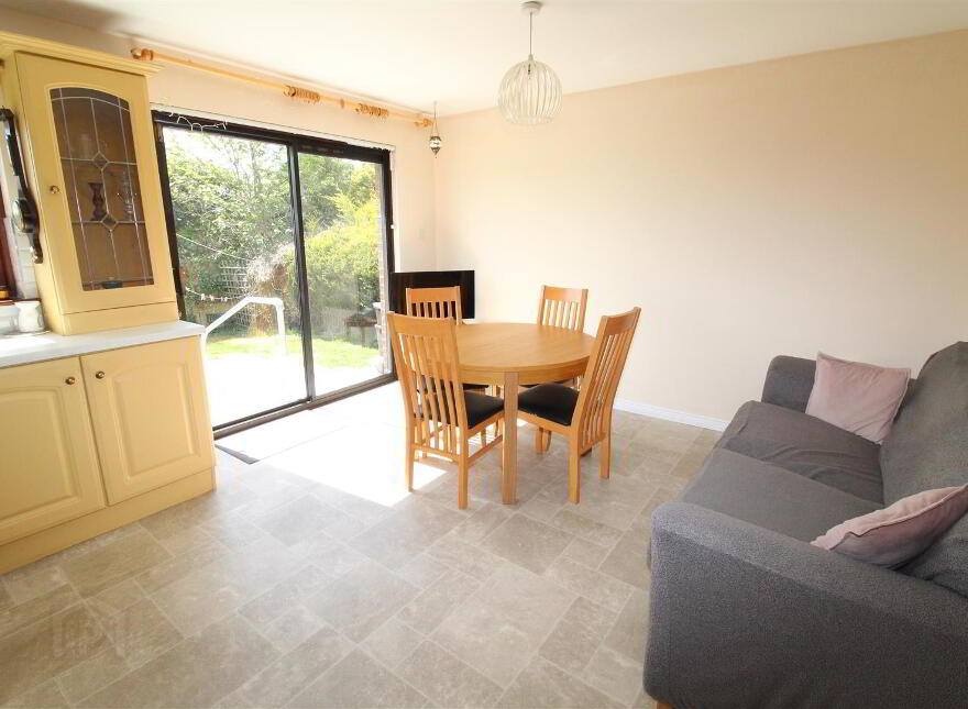 10 Blackthorn Road, Newtownabbey, BT37 0GH