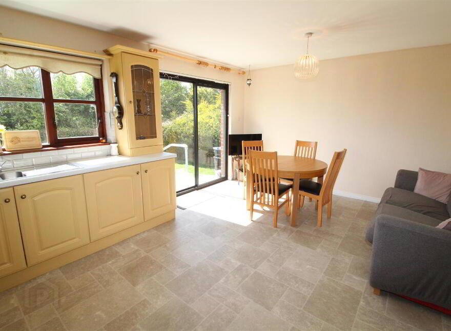 10 Blackthorn Road, Newtownabbey, BT37 0GH