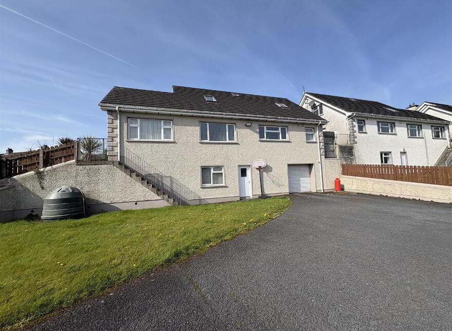 5 Longfield Heights, Forkhill, Newry, BT35 9PW