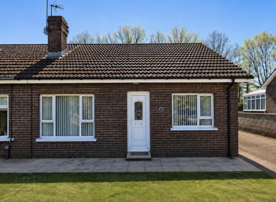 25 Lindenwood Park, Foyle Springs, Derry, BT48 0NX