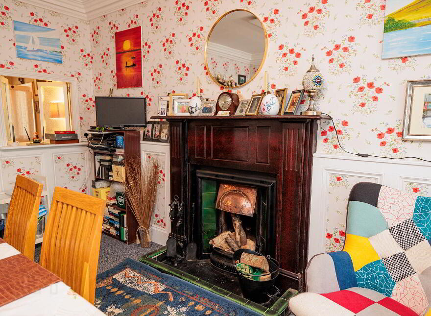 Meehans, Carrick Street, Mullinahone, E41HR26
