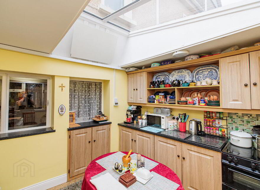 Meehans, Carrick Street, Mullinahone, E41HR26