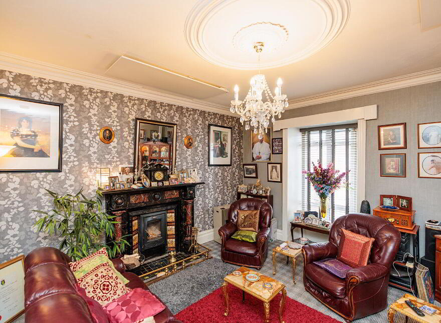 Meehans, Carrick Street, Mullinahone, E41HR26