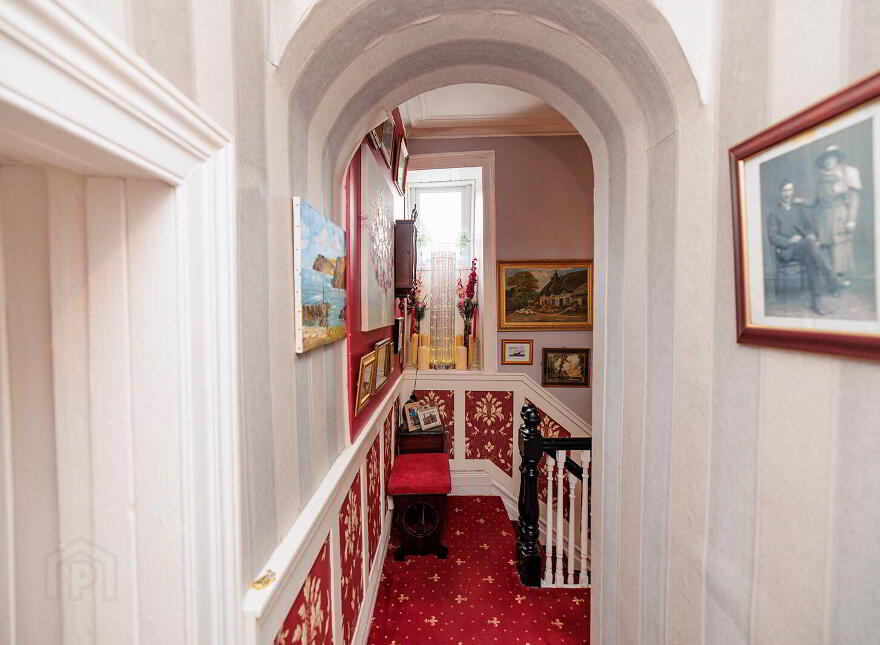 Meehans, Carrick Street, Mullinahone, E41HR26