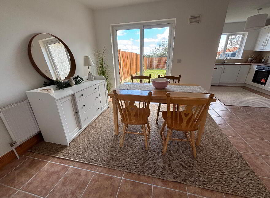 62 Roselawn, Bolton Woods, Callan, R95X017