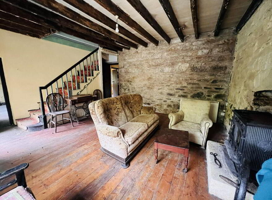 East, Lodge, Mount Pleasant, Bandon, P72KD50