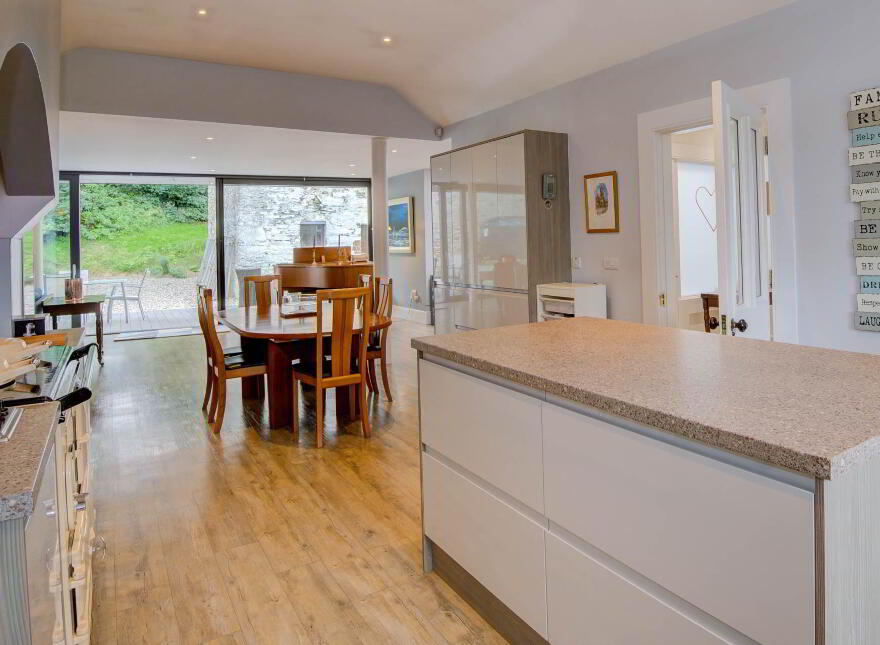 141 Bonds Glen Road, Killaloo, Derry, BT47 3SU