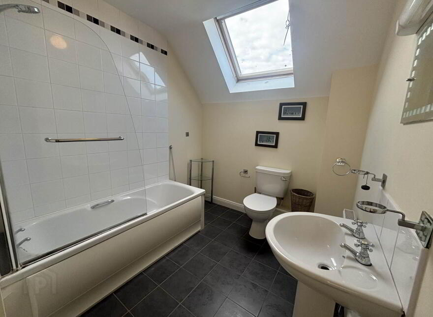 64 Glanntan, Golf Links Road, Castletroy, V94X472