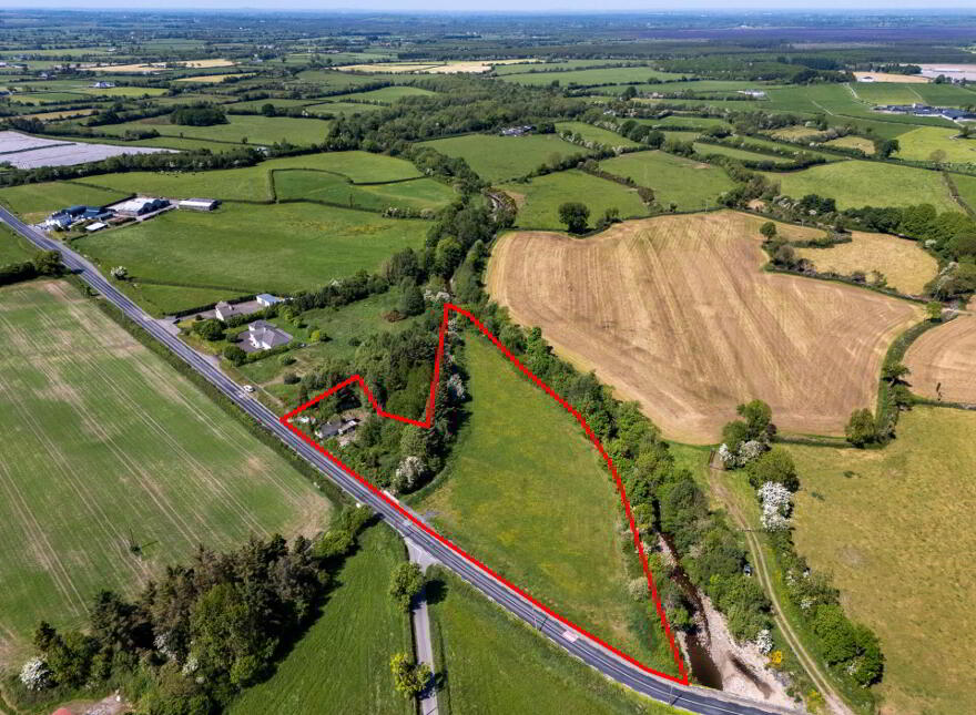 Tinnahinch, Rosenallis, R32T2T8