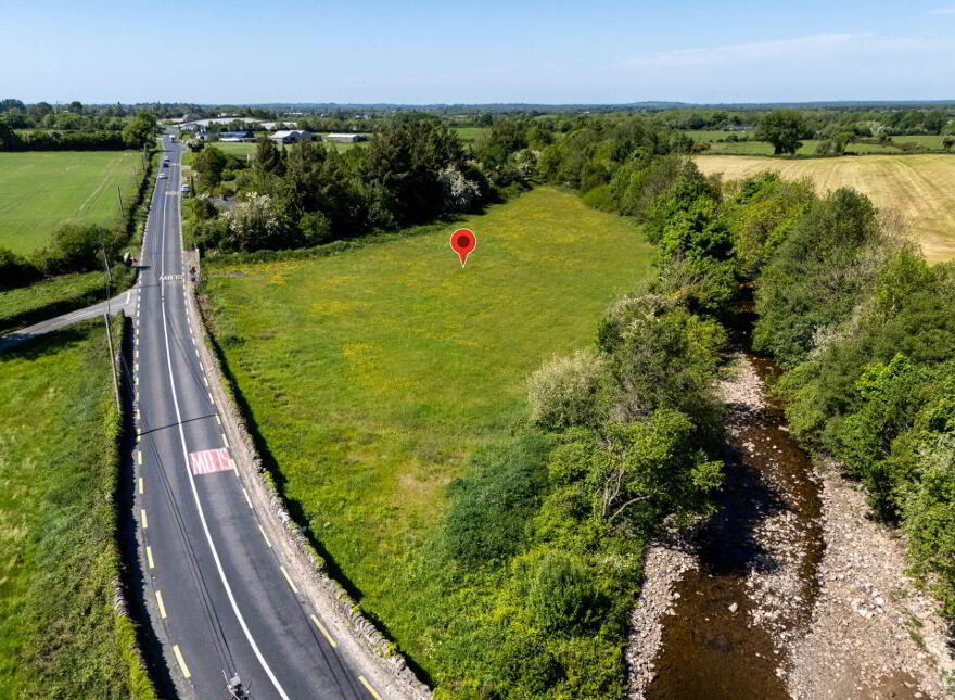 Tinnahinch, Rosenallis, R32T2T8
